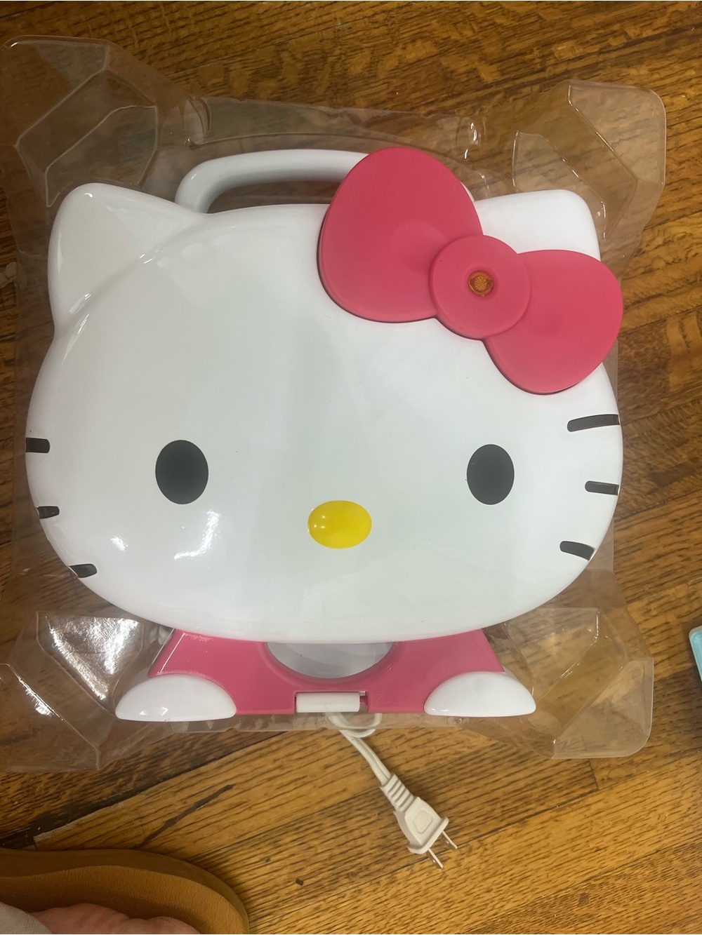 Hello Kitty Pink & White Sandwich Maker